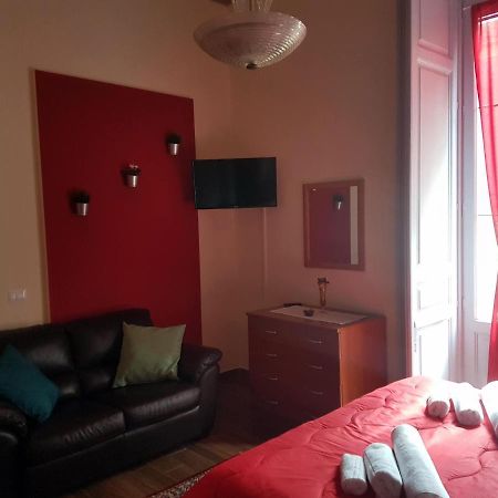 B&B Ferrau Catánia Buitenkant foto