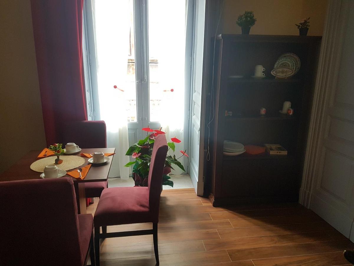 B&B Ferrau Catánia Buitenkant foto