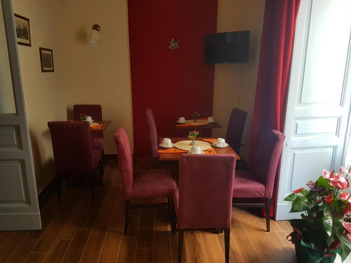 B&B Ferrau Catánia Buitenkant foto